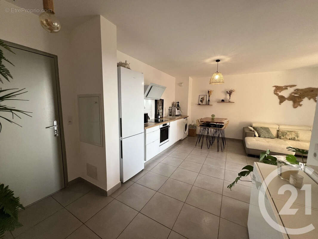 Appartement 61 m² à Bastia  - photo 8