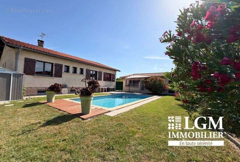 Maison familiale 6 pièces avec piscine et dépendance à La Ville-Dieu-du-Temple - photo 14