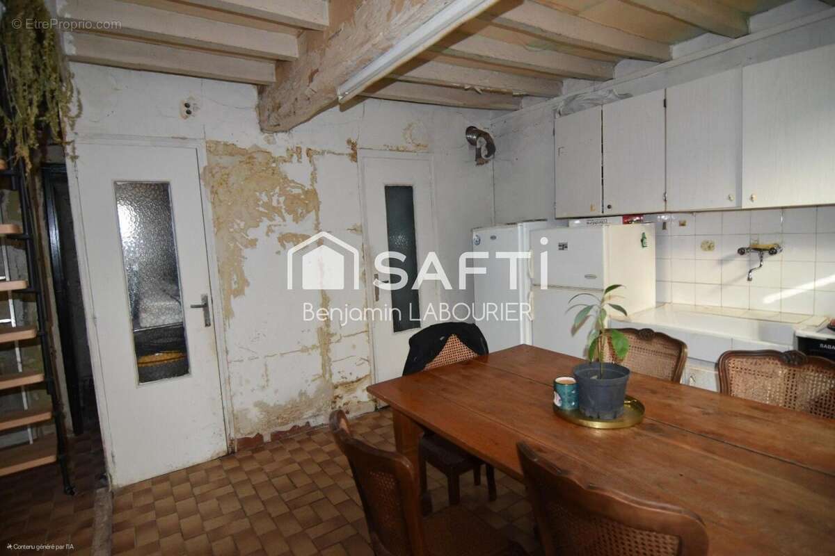 Maison 86 m² à Saint-Georges-Sur-Baulche  - photo 2