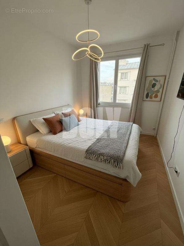 Appartement à ISSY-LES-MOULINEAUX