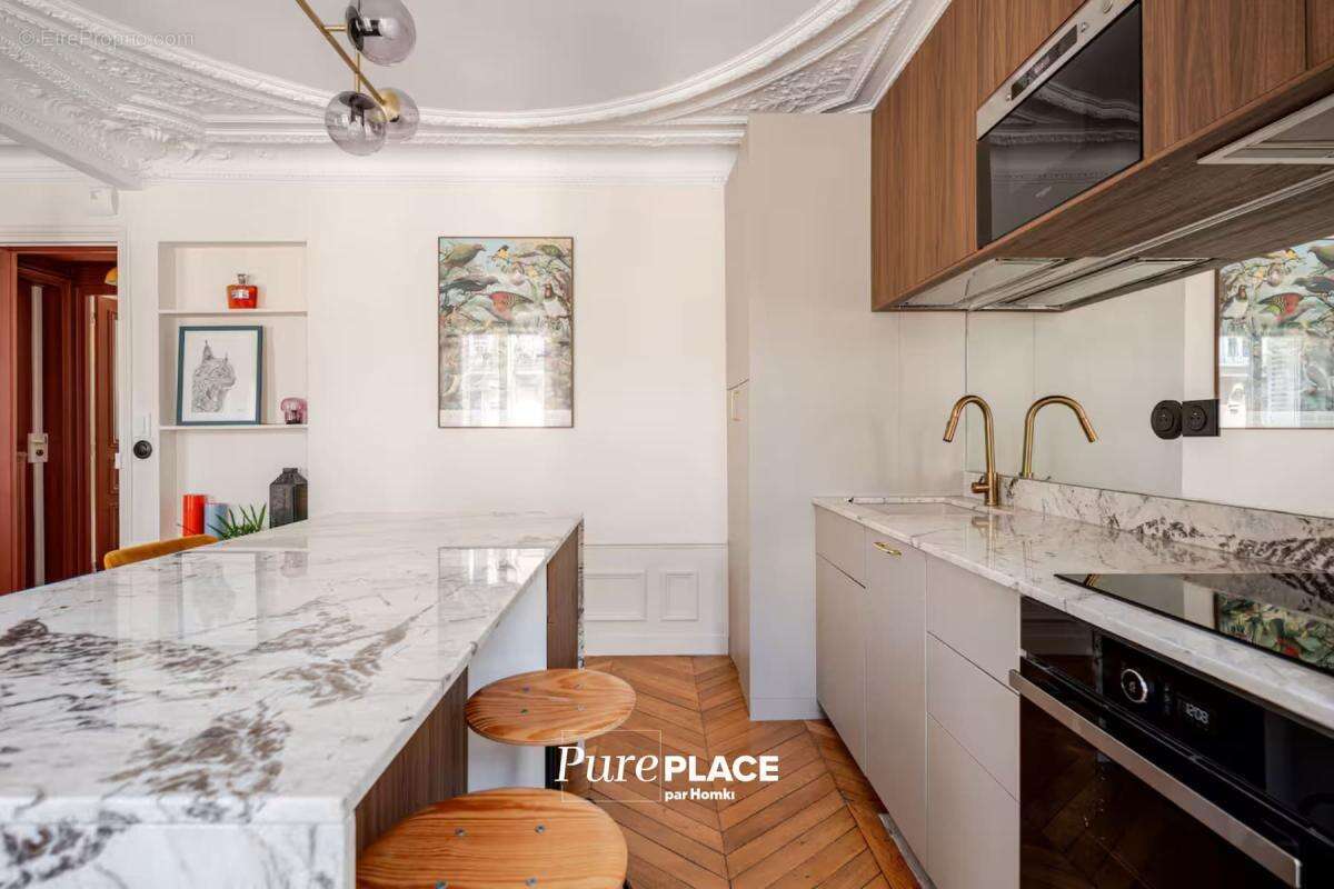 Appartement à PARIS-9E