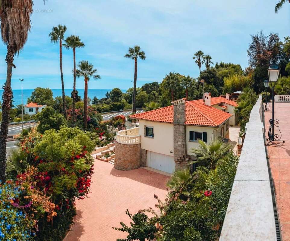 Golfe juan, limite cannes vente maison vue mer - photo 3