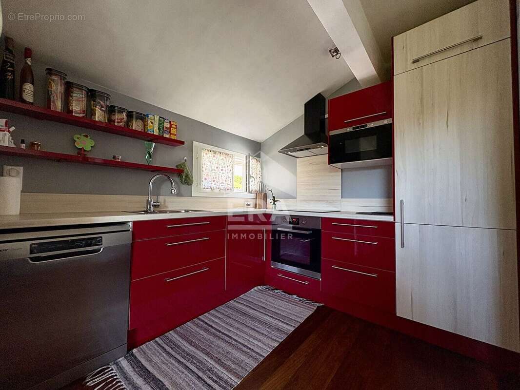 Appartement à SAINTES