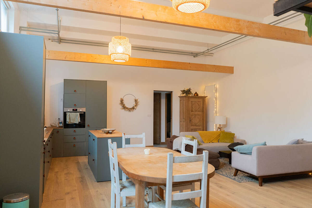 Commerce à BESANCON