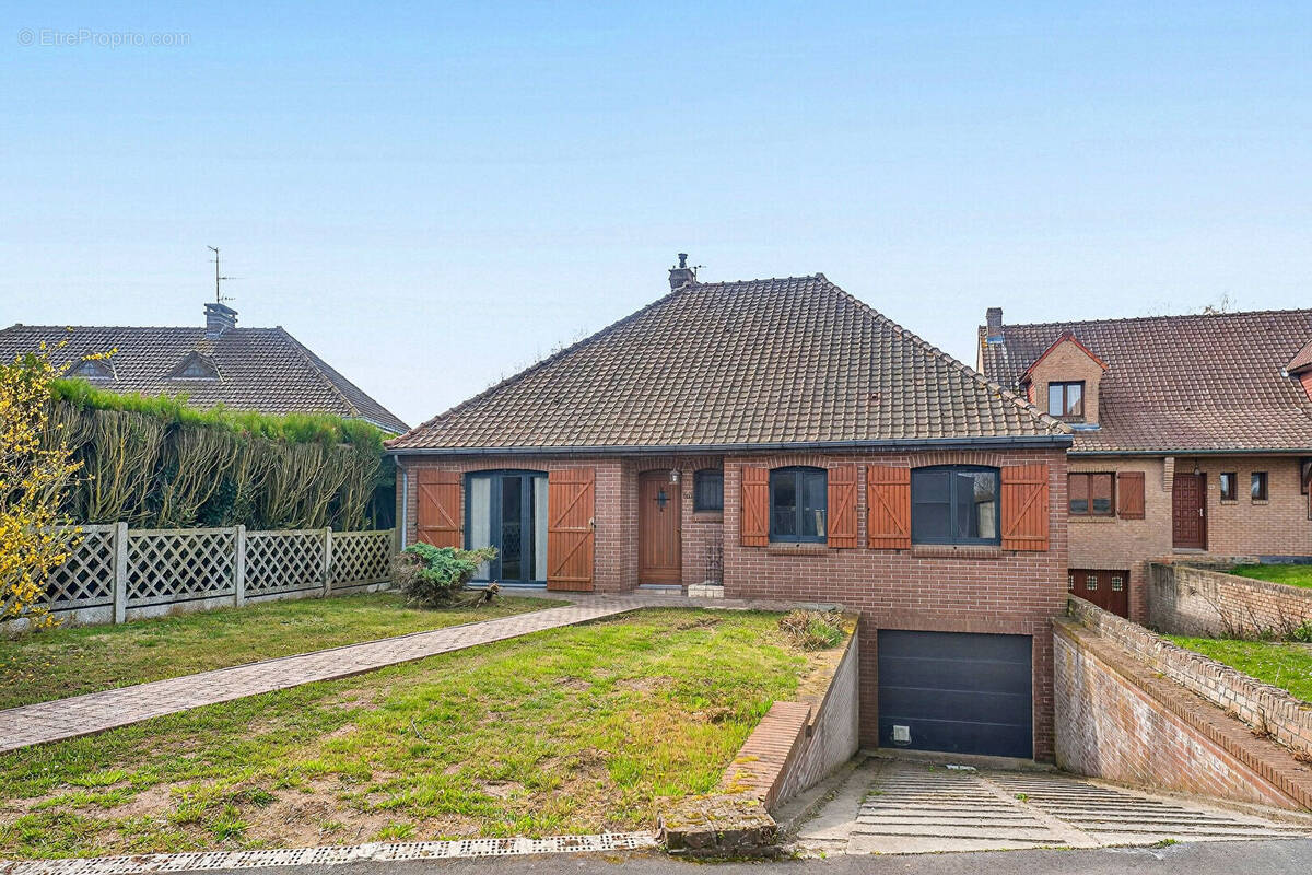 Maison à LAMBRES-LEZ-DOUAI