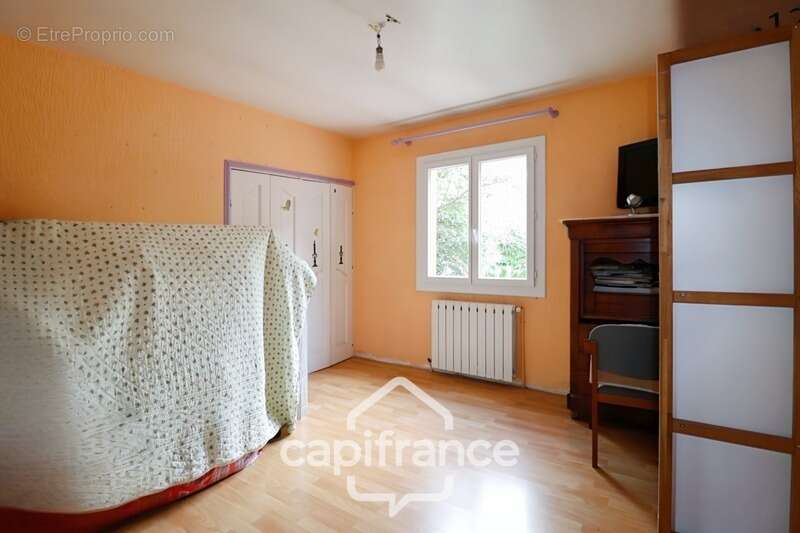 Maison à vendre 7 pièces LA CADIERE D'AZUR (83) - photo 20