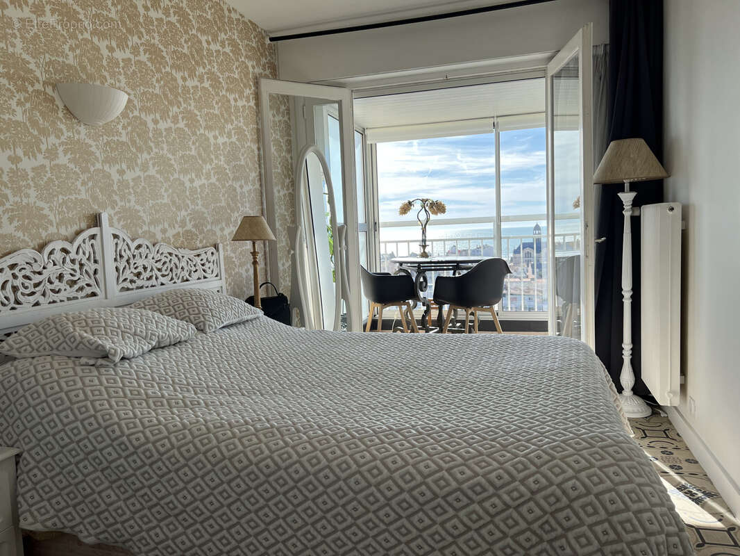 Appartement à LES SABLES-D'OLONNE