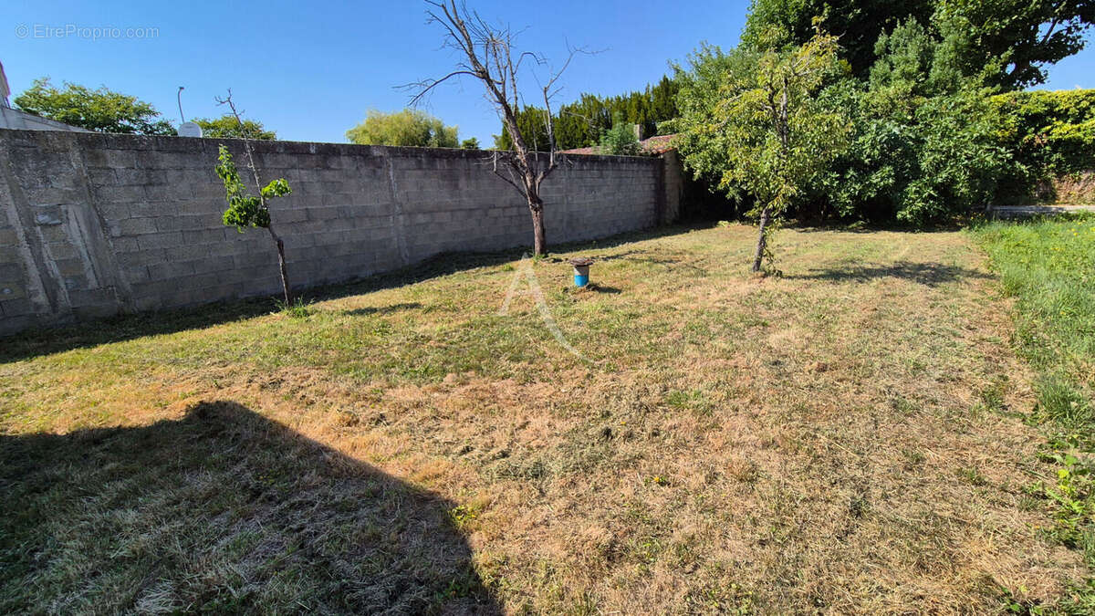 Terrain + garages - Rochefort 238 m2 - photo 7