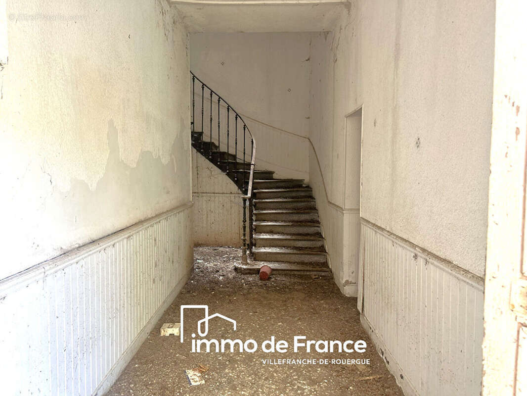 Immeuble de rapport à rénover  178.20m² habitables,  en bastide. - photo 9