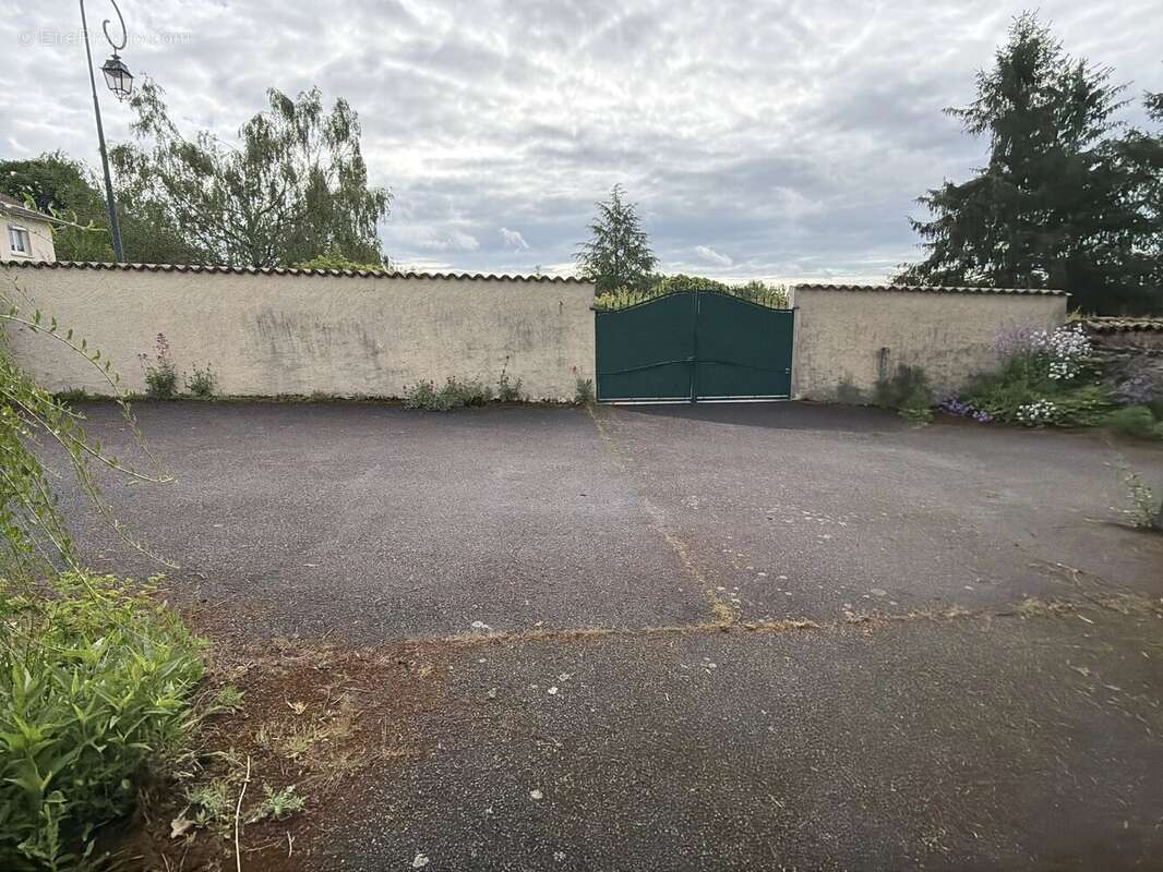 Une propriété chargée d'histoire qui évoque une atmosphère valencienne dès l'entrée - photo 19