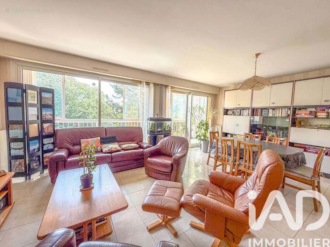 Appartement 76 m² à Rennes  - photo 4