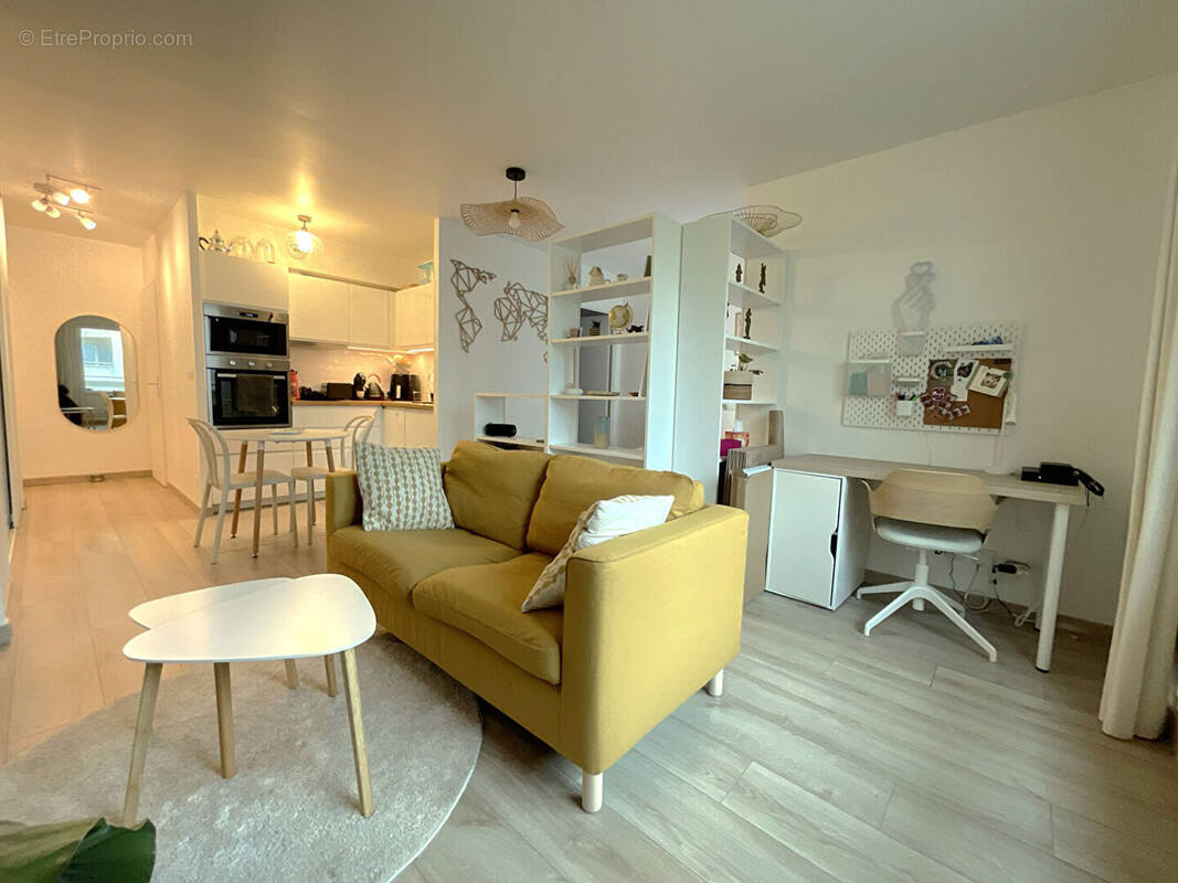Appartement à MONTIGNY-LE-BRETONNEUX