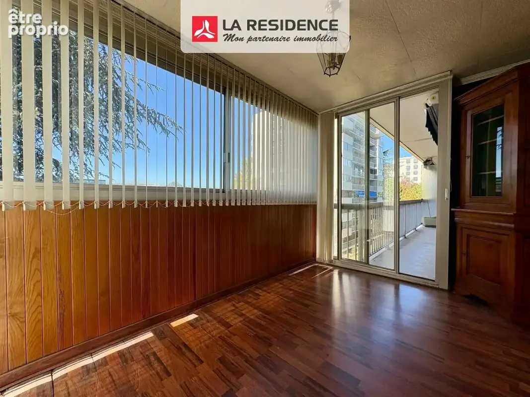 Appartement 3 pièces 73 m² à vendre à Velizy-Villacoublay (78140) - photo 5