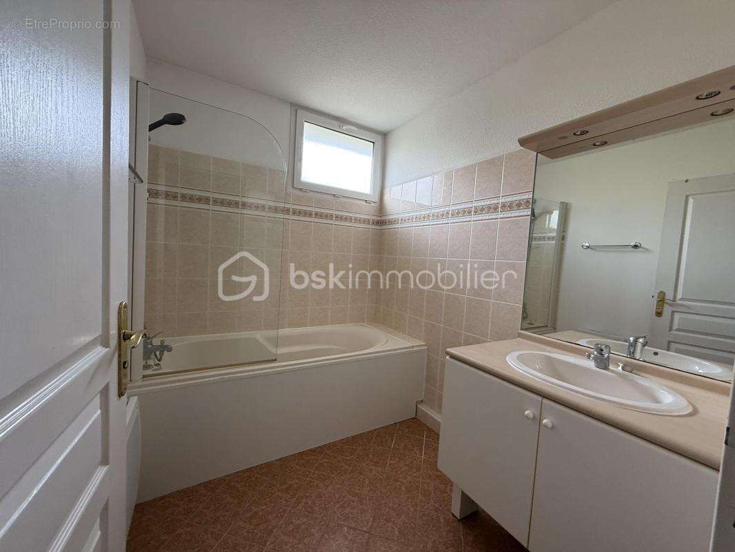 Appartement à MIRAMAS