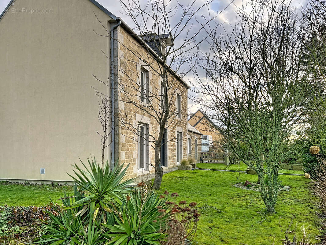 Maison à LA BLOUTIERE