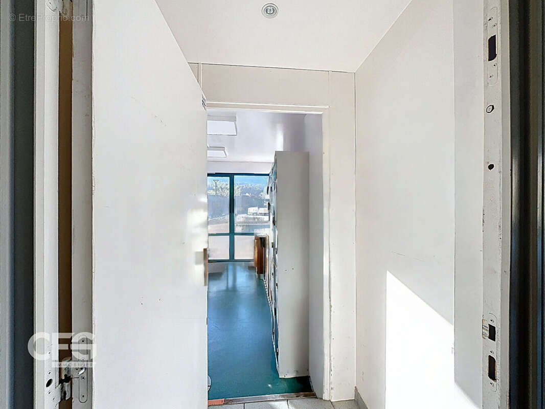 Commerce à GRESY-SUR-AIX