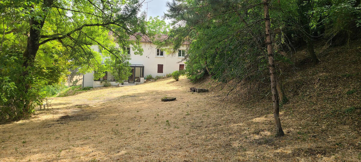 Maison à TREJOULS