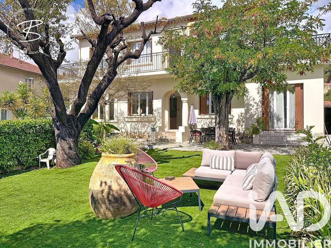 Photo 2 - Maison à LA VALETTE-DU-VAR