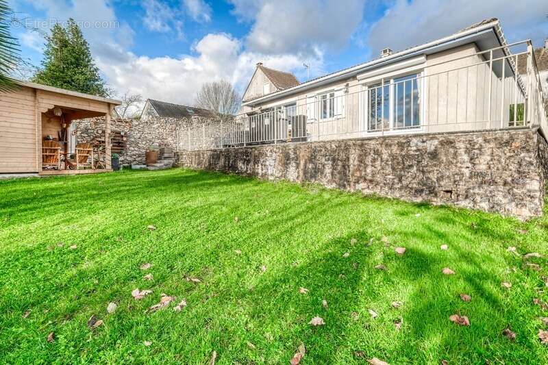 Maison à MONTGE-EN-GOELE