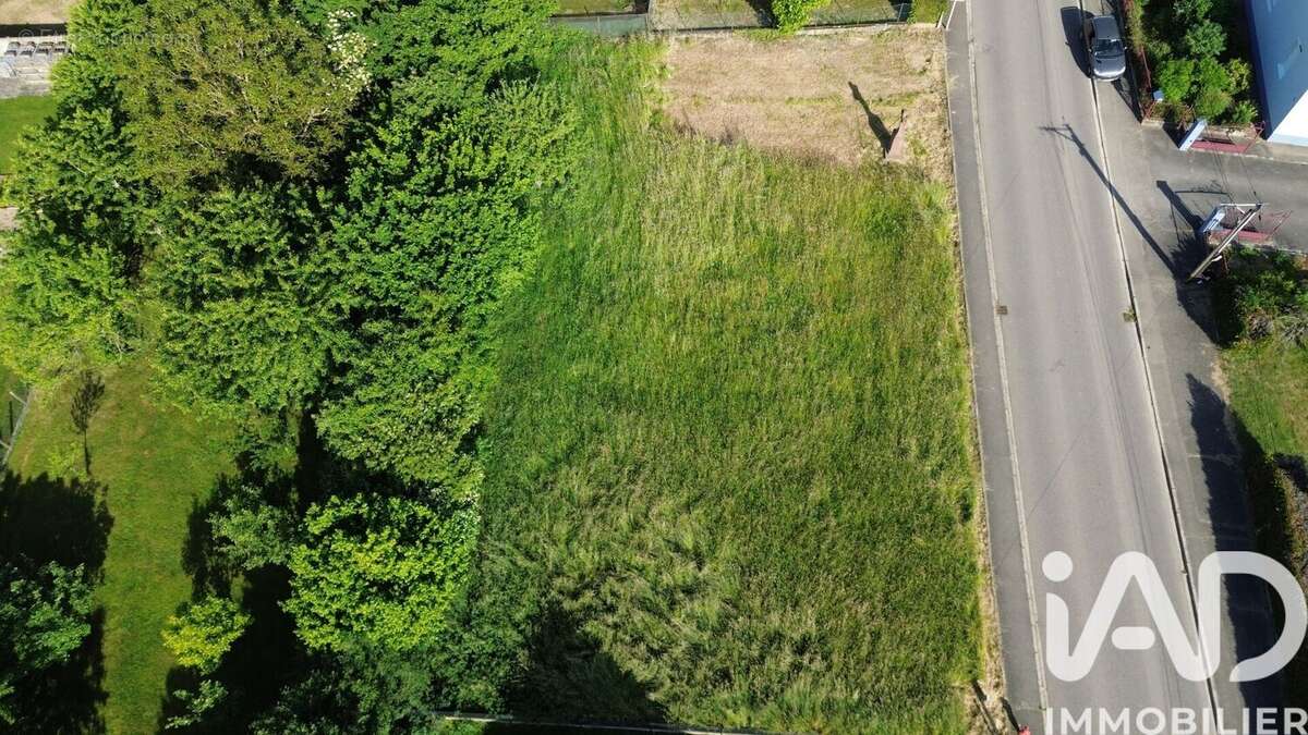 Terrain 741 m² à Schweighouse-Thann  - photo 7