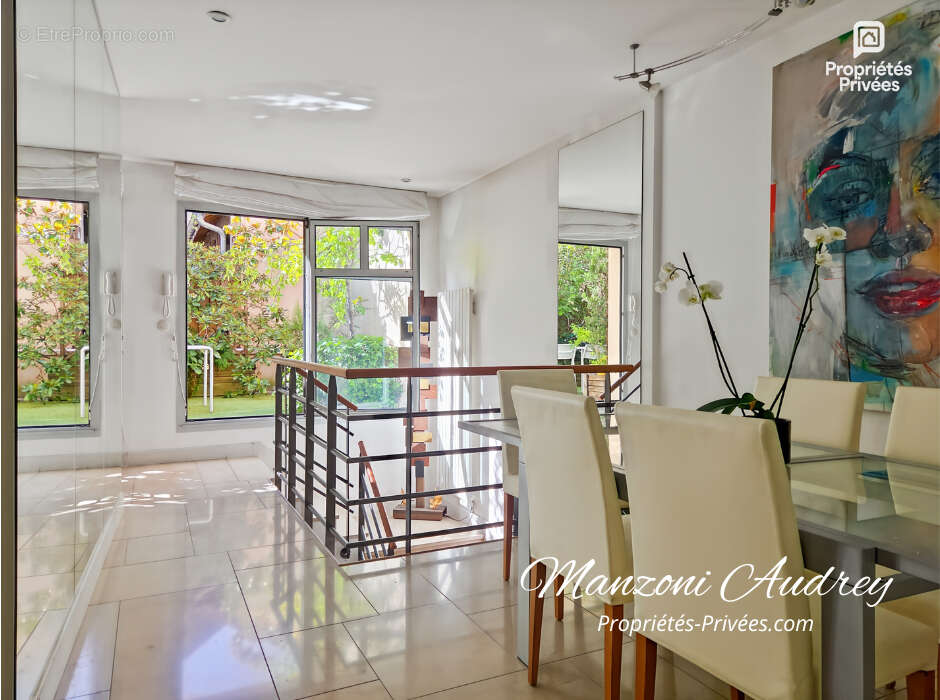 Maison d'architecte à Troyes de 291m² - photo 2