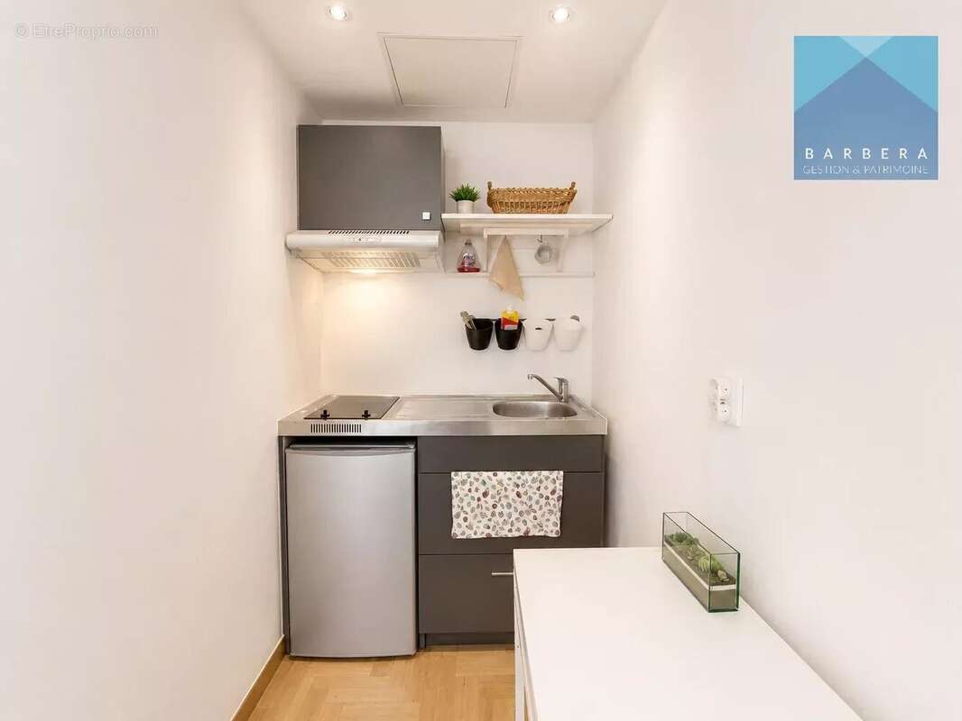 Nice centre – avenue jean médecin – studio meublé - photo 3