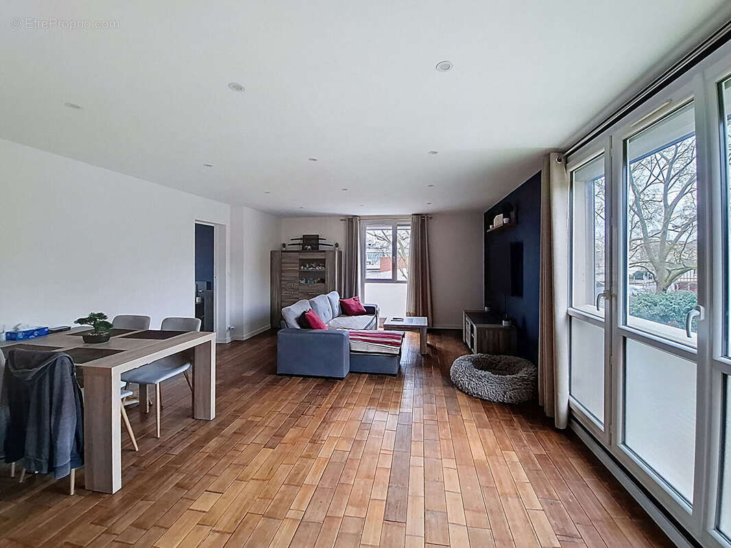 Appartement à CACHAN