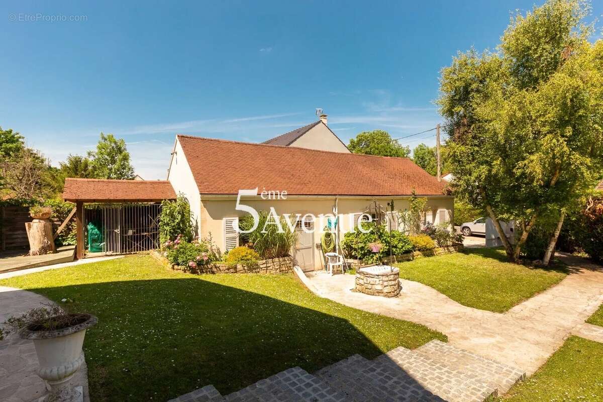 Maison à LAGNY-SUR-MARNE