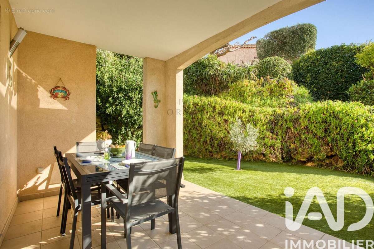 Photo 5 - Appartement à ROQUEBRUNE-SUR-ARGENS