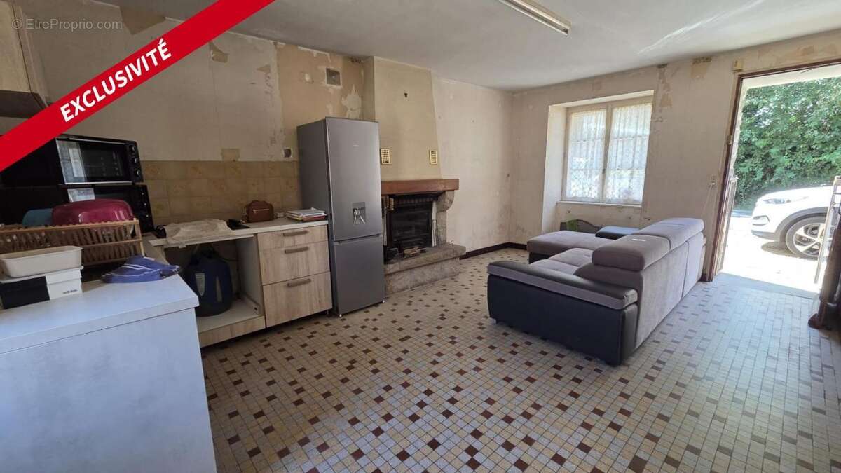 Maison Pierres - A rénover -35610 - Possibilité de 5 chambres - photo 5