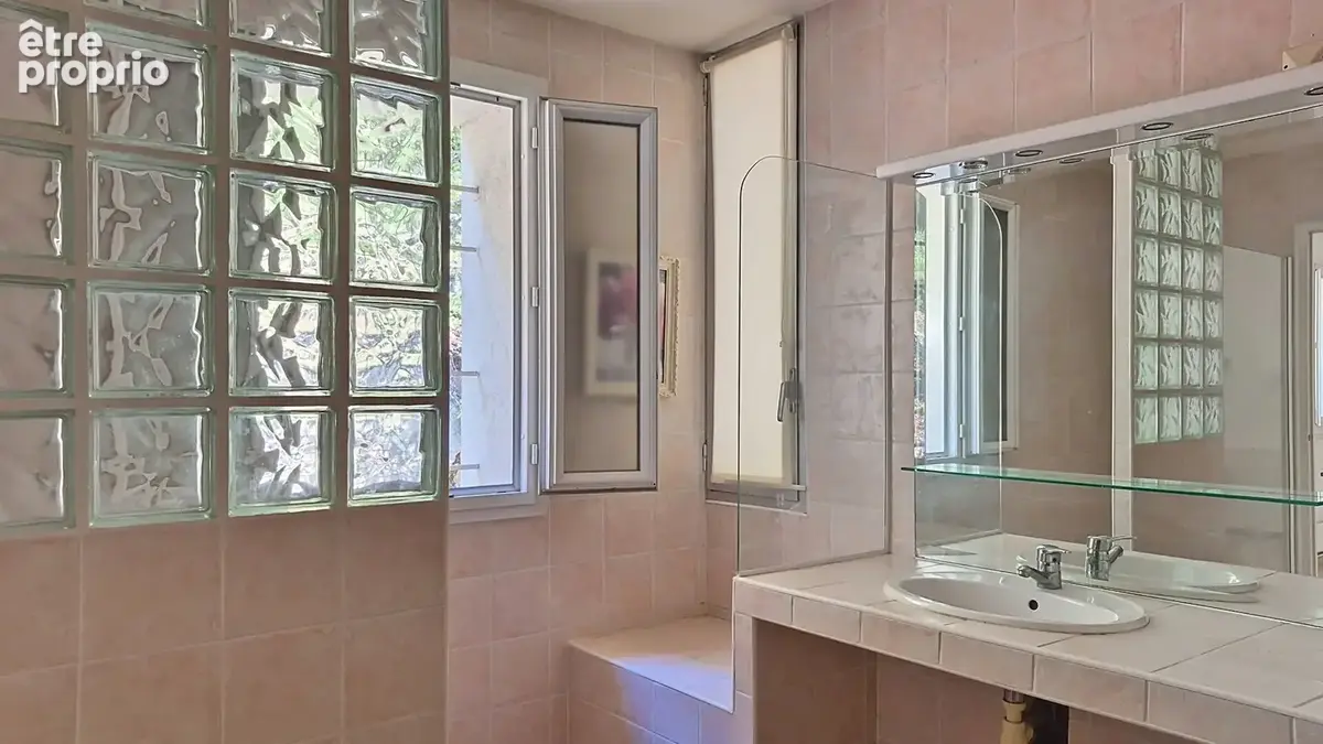 Maison La Penne Sur Huveaune 8 pièces 225m2 + 48m² à aménager - photo 11