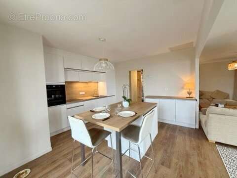 Maison à CENAC-ET-SAINT-JULIEN