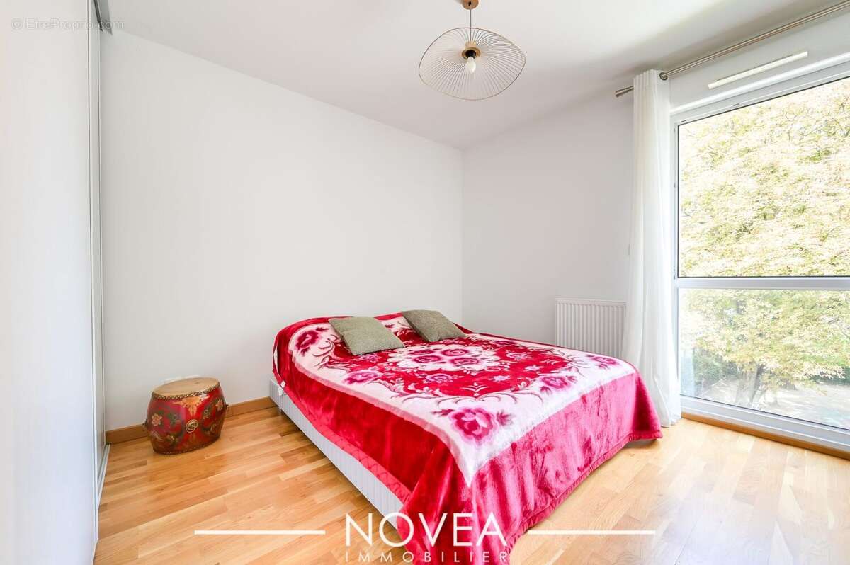 Appartement à LYON-9E