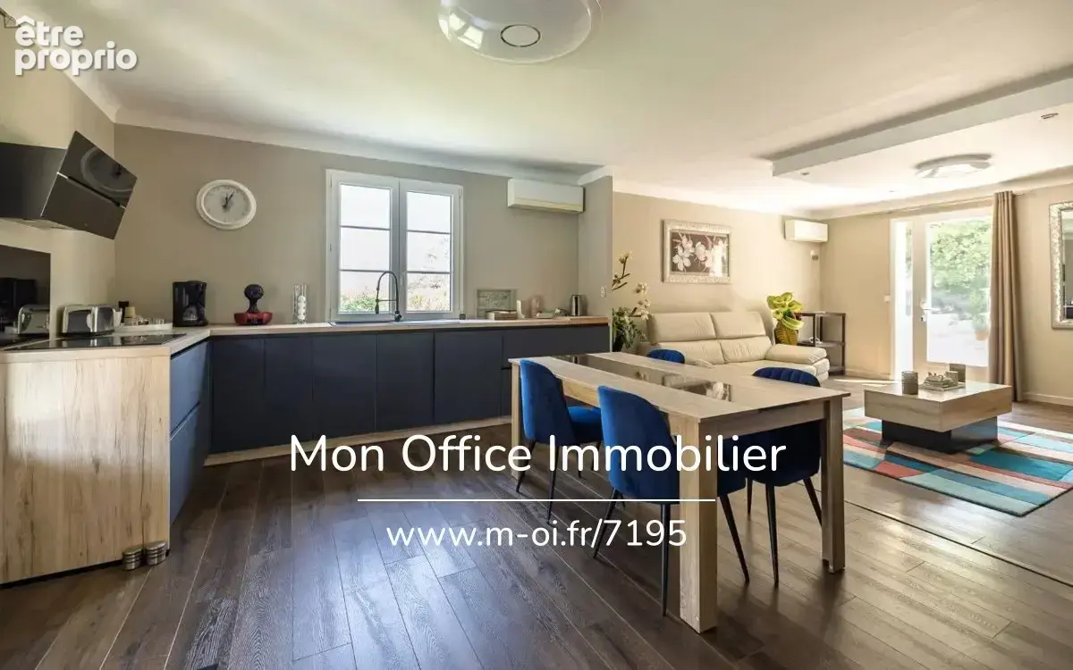 Référence : 7195-VCL - Propriété avec deux maisons et dépendance - Vue Sainte-Victoire - 13 015 MIMET - photo 15