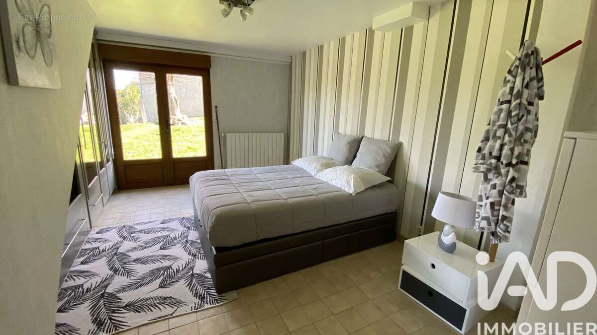 Maison 210 m² à Mauvezin  - photo 8
