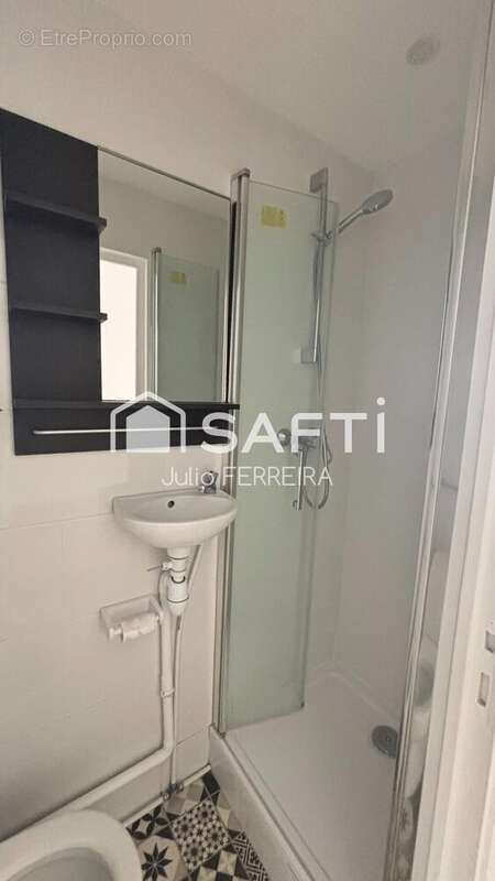 Photo 3 - Commerce à PARIS-17E