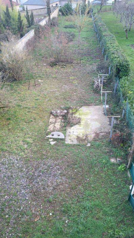 Maison à LANUEJOULS