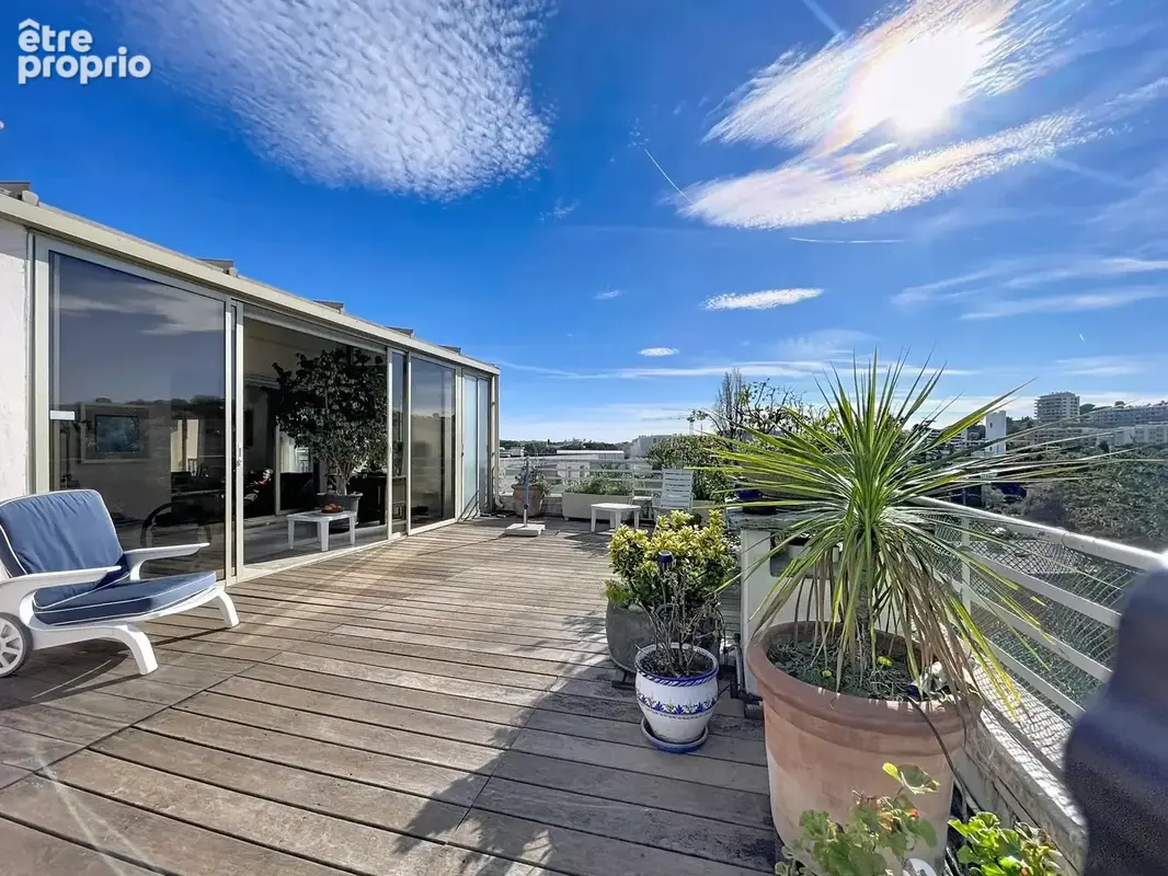 Co-exclusivité - Antibes - 3-4 pièces de 154m² dernier etg et grandes terrasses - Vue mer latéral - photo 3