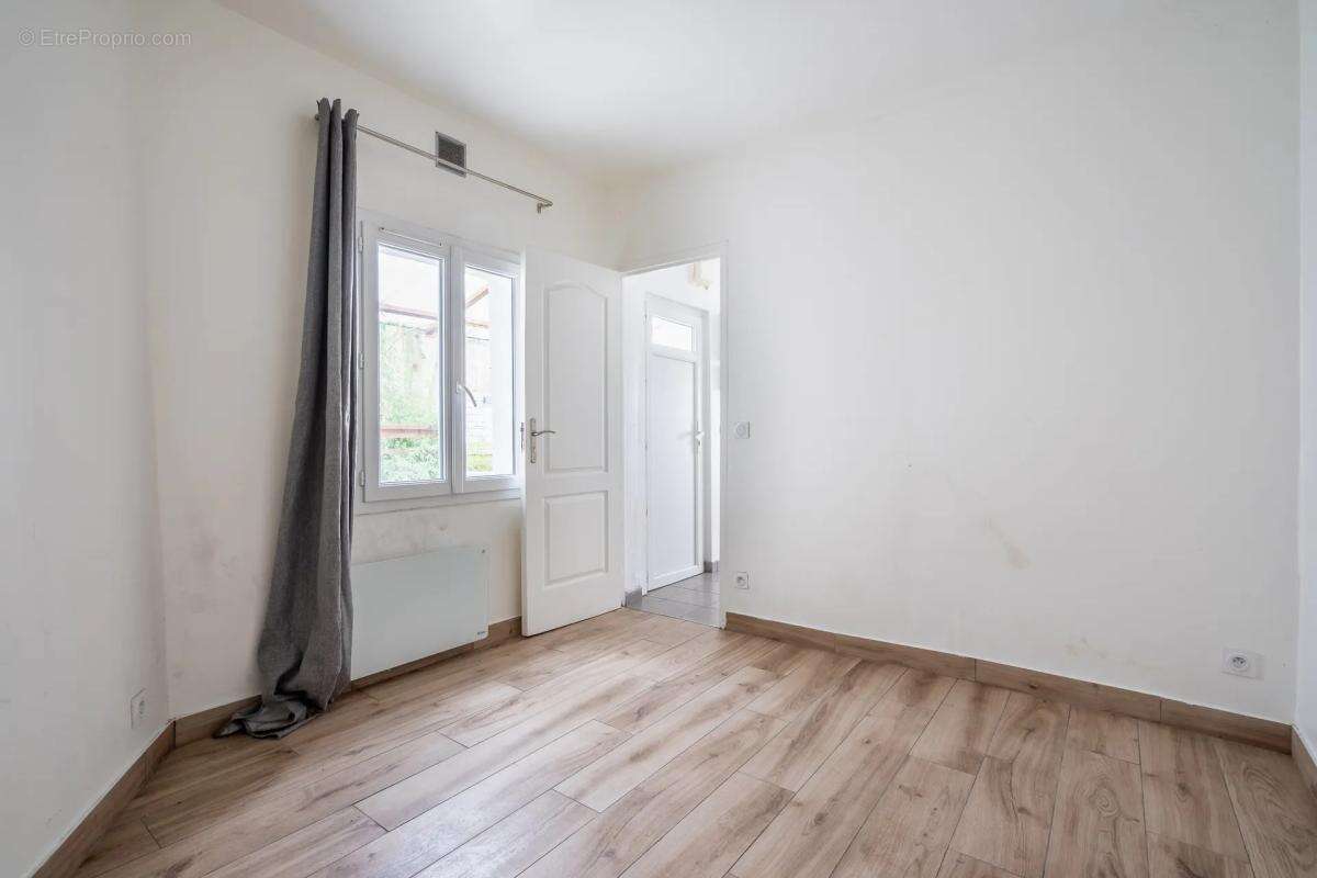 Maison à SAINT-DENIS