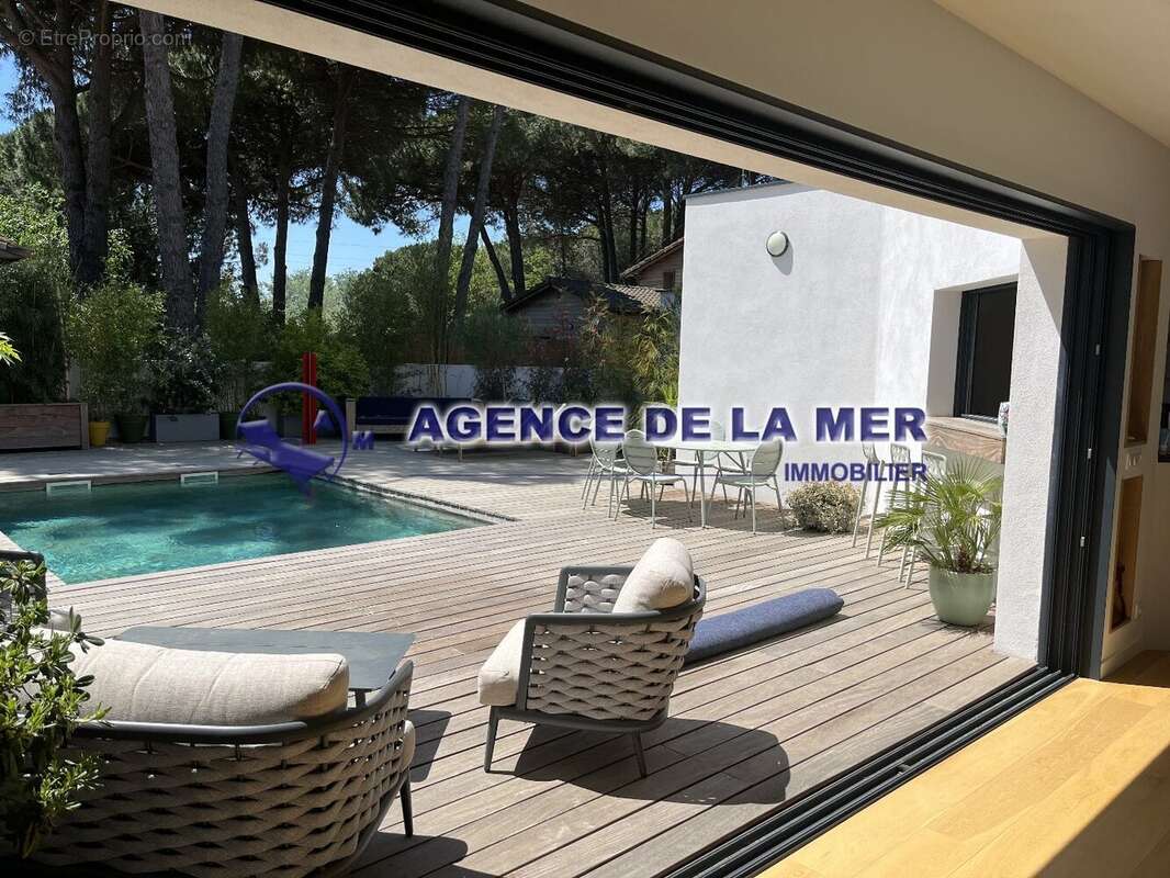 Maison à AIGUES-MORTES