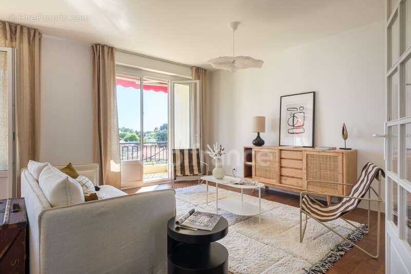 Appartement à vendre 5 pièces BORDEAUX CAUDERAN (33) - photo 2