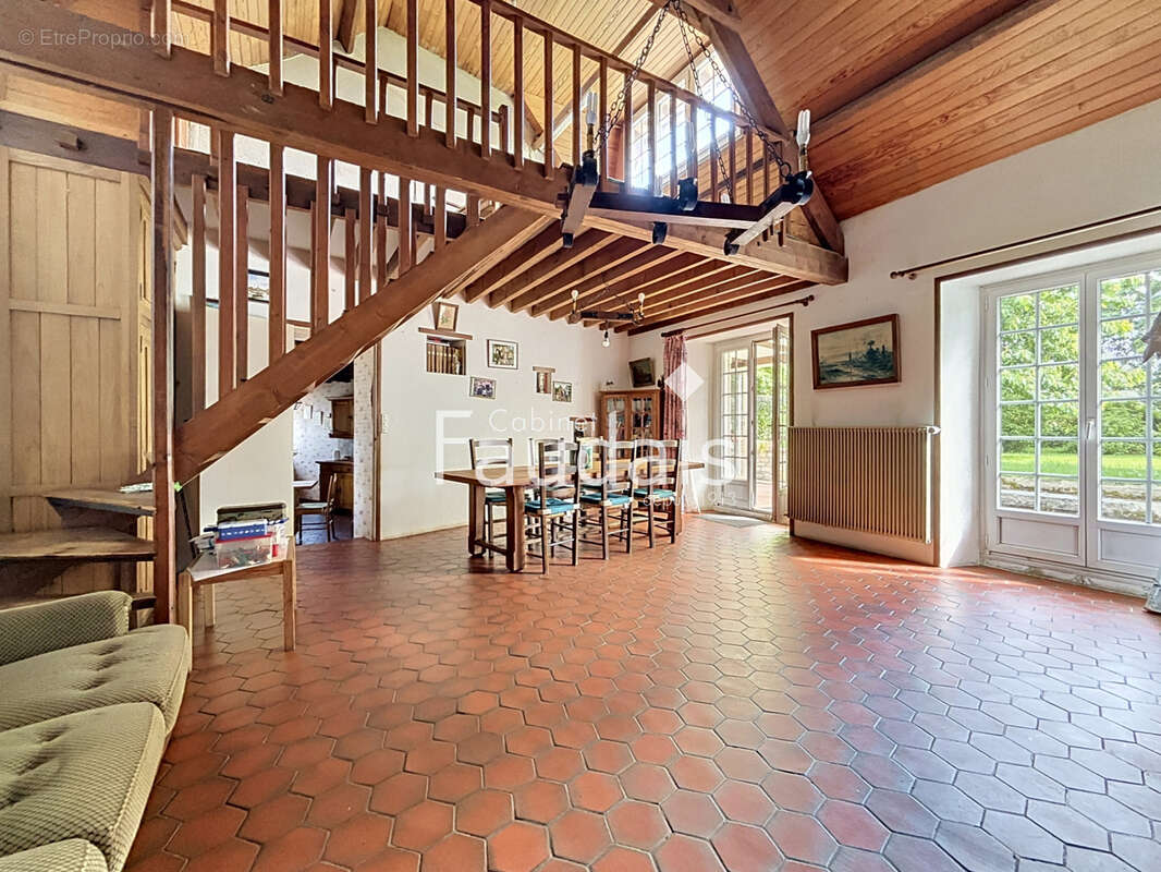 Maison à VERSON