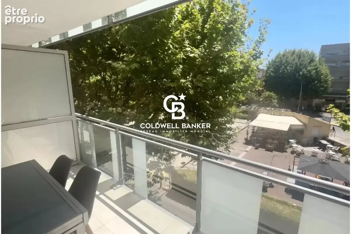 Superbe appartement en centre-ville offrant un art de vivre tout à pied, terrasse & parking - photo 16