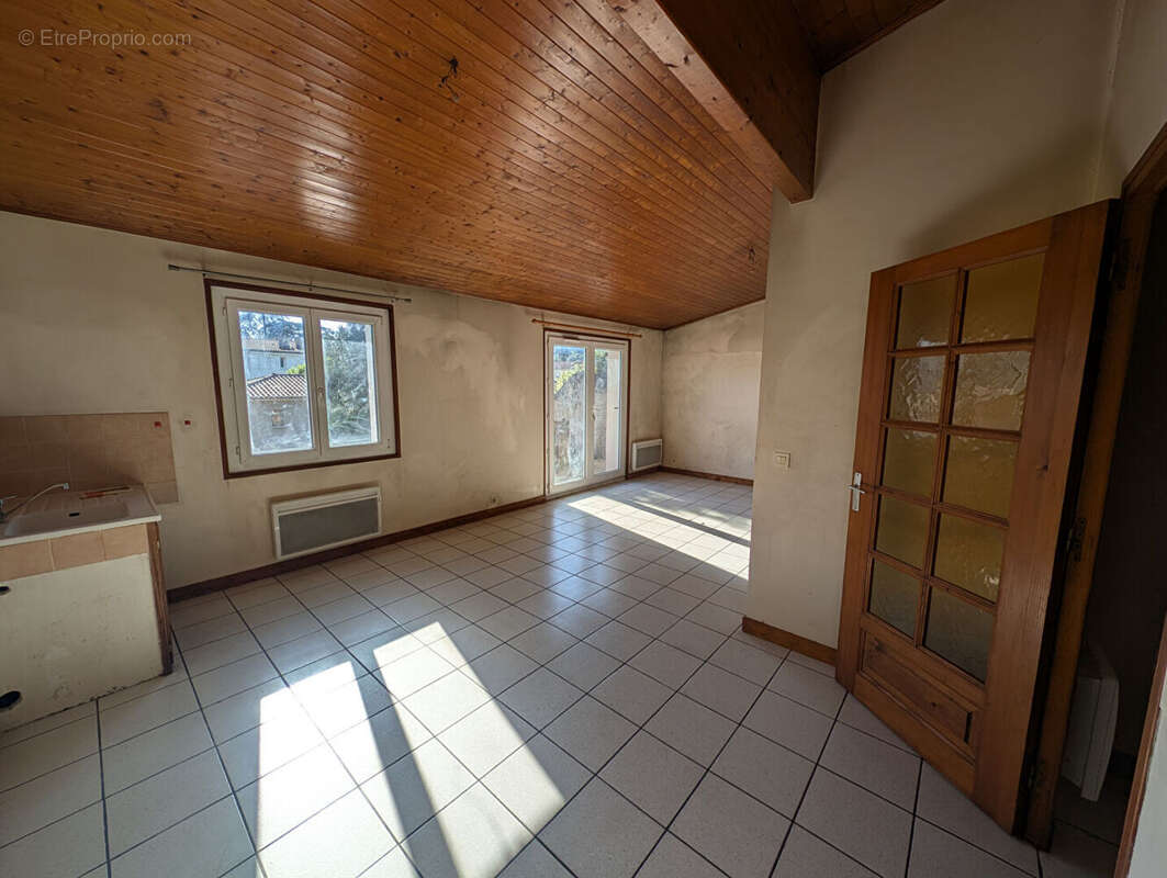 Appartement à SAINT-PERAY