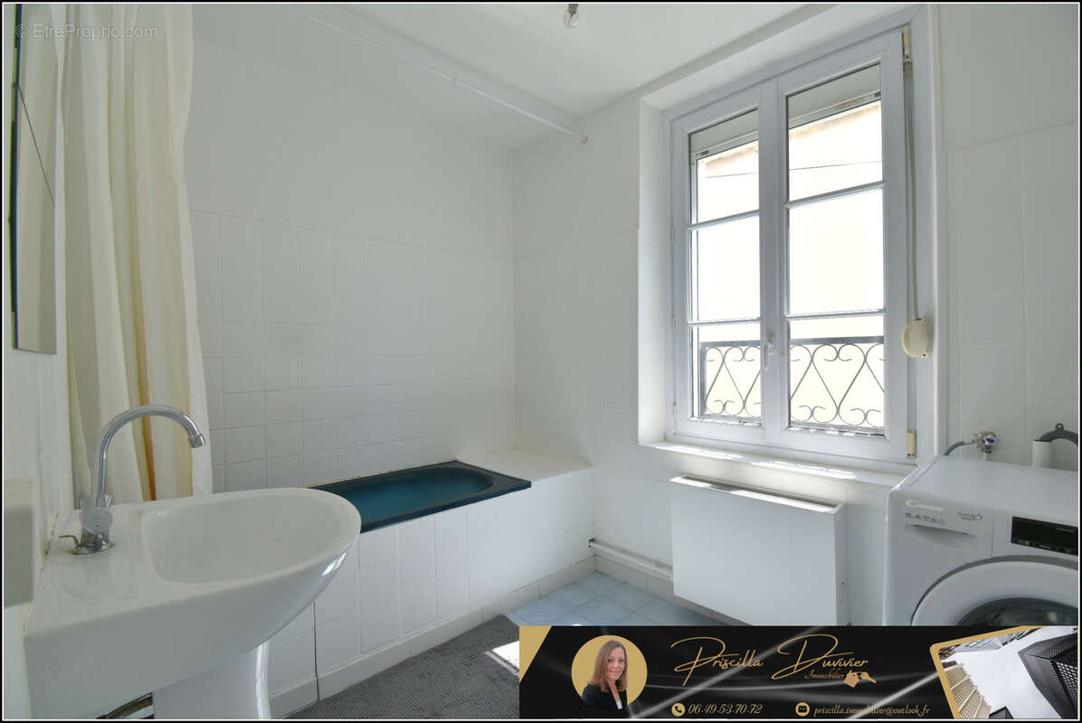 Maison à SAINT-MARTIN-DU-TERTRE