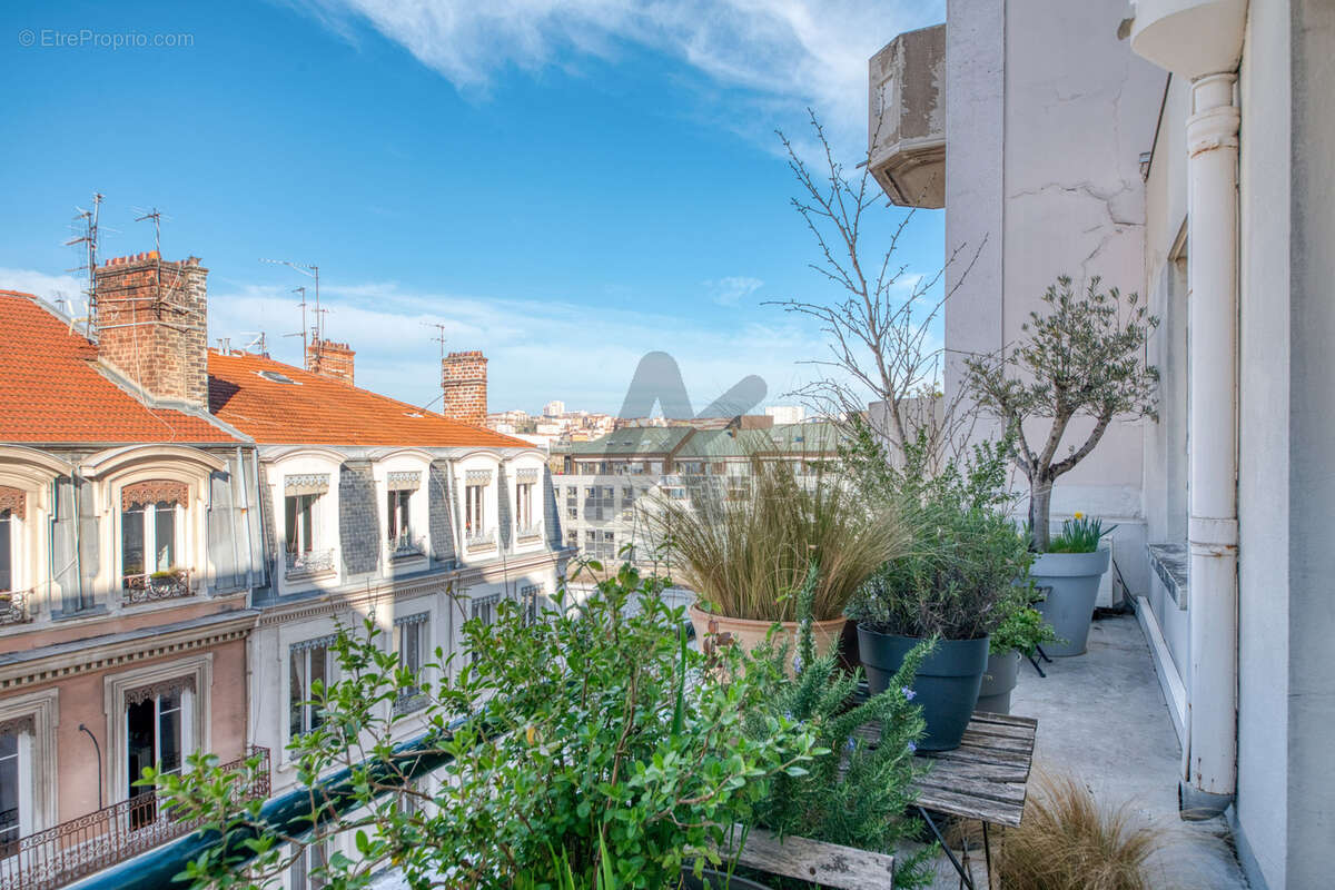 Appartement à LYON-6E