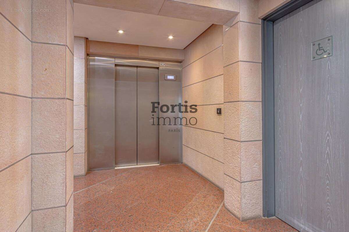 Appartement à RUEIL-MALMAISON