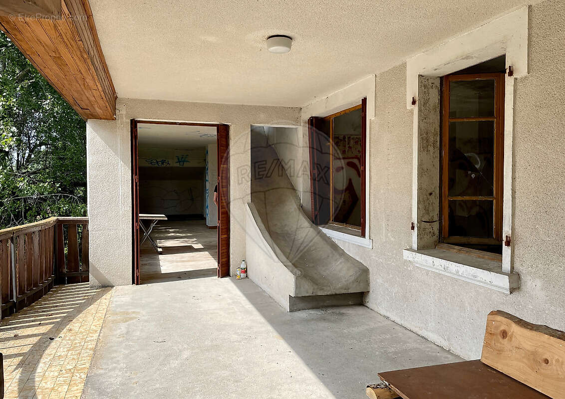 Maison à ARACHES-LA-FRASSE