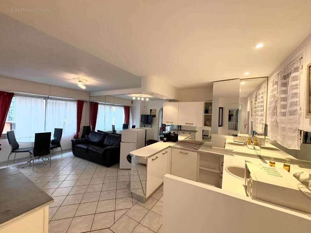 Appartement à CANNES