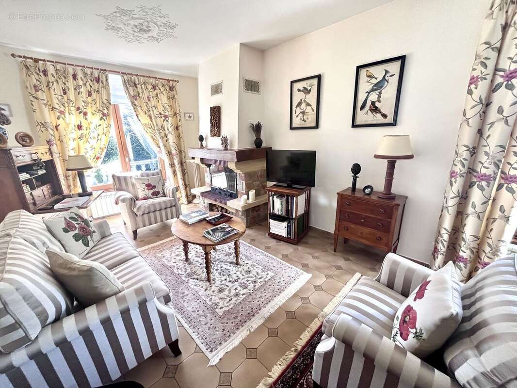 Maison à SAINT-GERMAIN-DU-TEIL